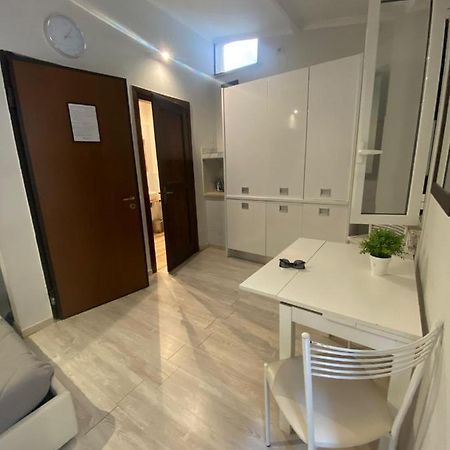 K'Alma Apartment Colosseo - Leopardi Rome Bagian luar foto