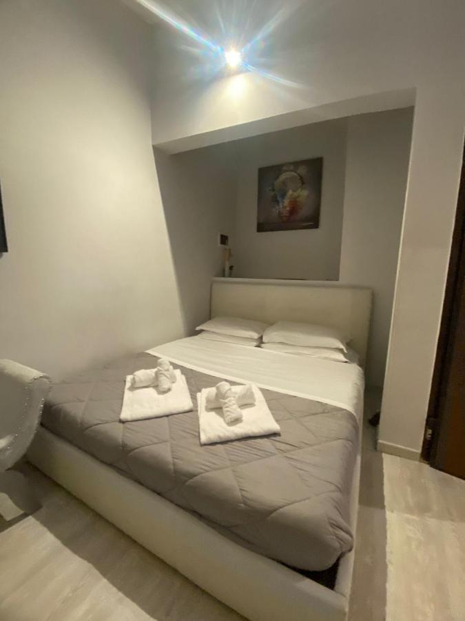 K'Alma Apartment Colosseo - Leopardi Rome Bagian luar foto